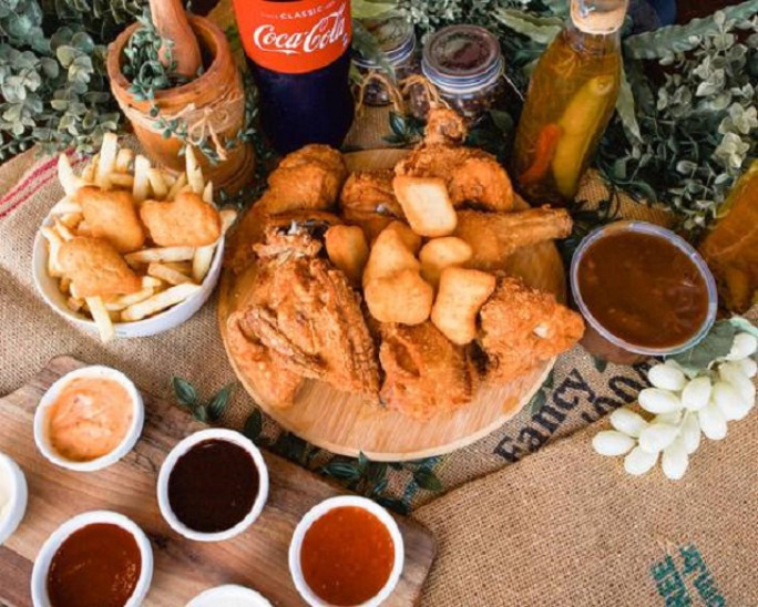 Chicken and Burgers Drive Through Business for Sale Kallangur Brisbane