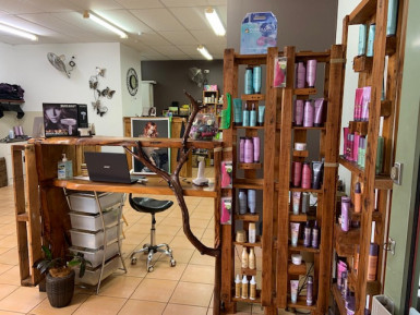 Well Established Rural Hairdressing Salon Business for Sale Darwin 