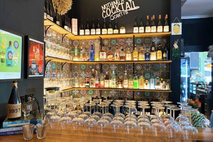 Cafe & Wine Bar  for Sale Mornington Peninsula