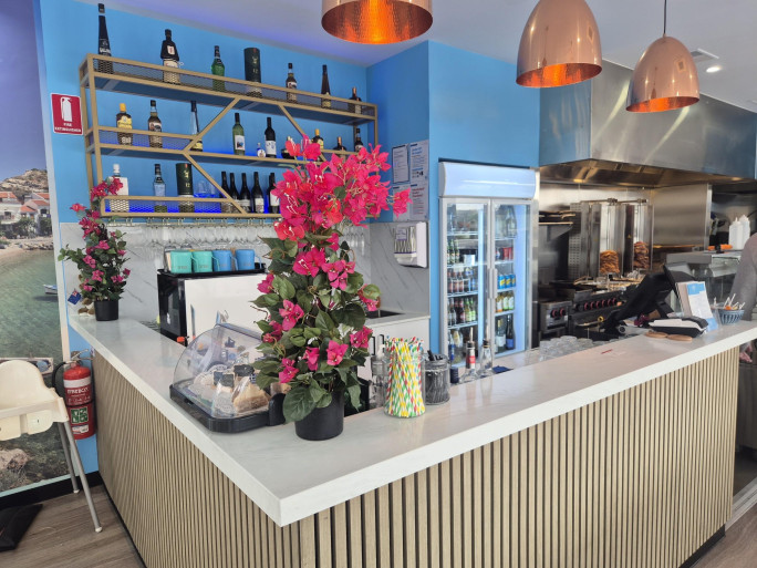 Waterfront Restaurant and Bar for Sale Melbourne