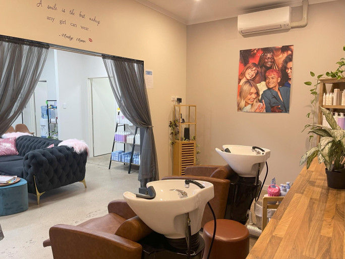 Classy Hair & Beauty Salon Business for Sale Alice Springs NT Classy Hair & Beauty Salon Business for Sale Alice Springs NT