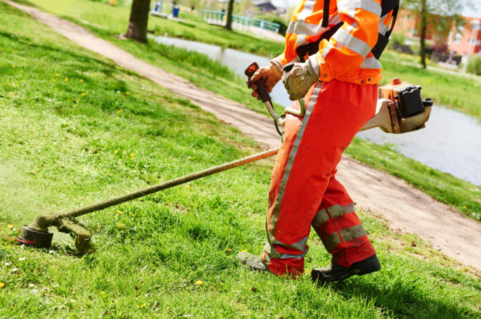 Grounds Maintenance Business for Sale Gladstone QLD Grounds Maintenance Business for Sale Gladstone QLD