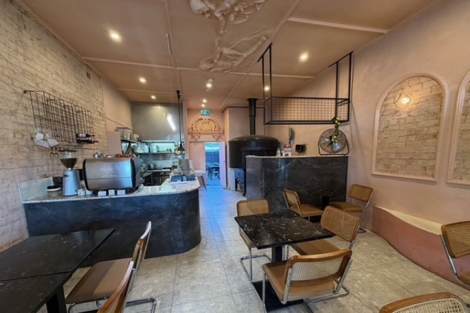 Licenced Pizzeria Business for Sale Near City Sub