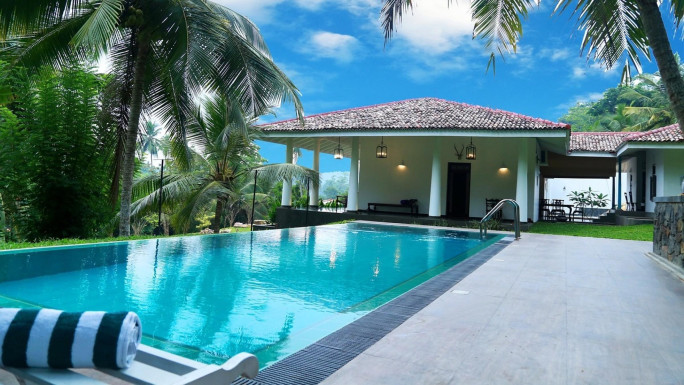 Pool Retail & Service Business for Sale Sydney 