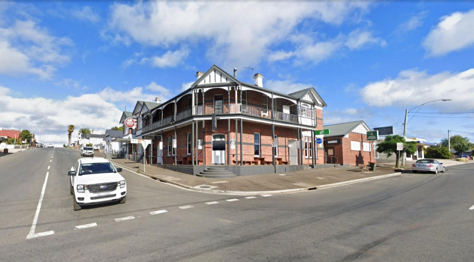 Lords Hotel for Sale Scottsdale Tasmania 