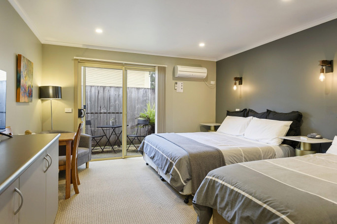 Freehold Motel for Sale Strahan TAS