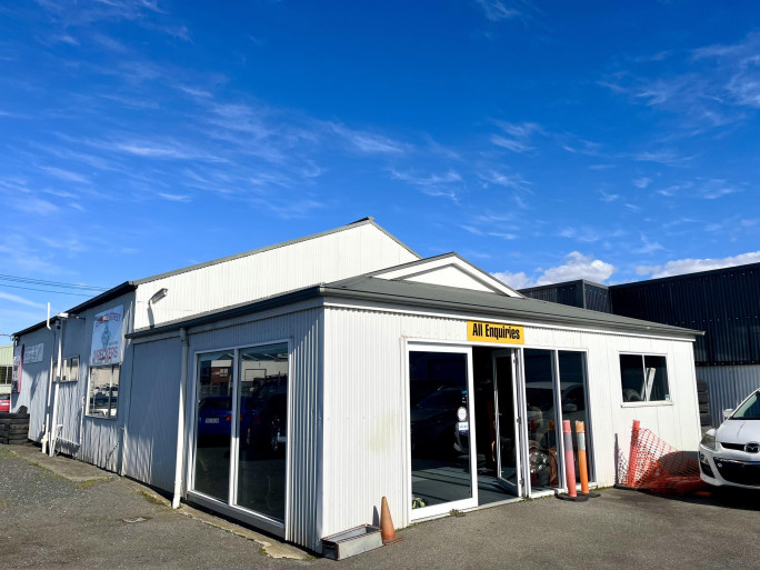 Wrecking and Car Sales Business for Sale Northern Tasmania