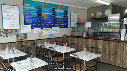 Beachside Licensed Pizza Bar Business for Sale Bass Coast VIC